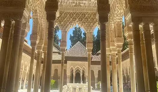 De la Plaja la Churros. Descopera Malaga cu cei mici