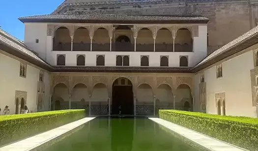 De la Plaja la Churros. Descopera Malaga cu cei mici