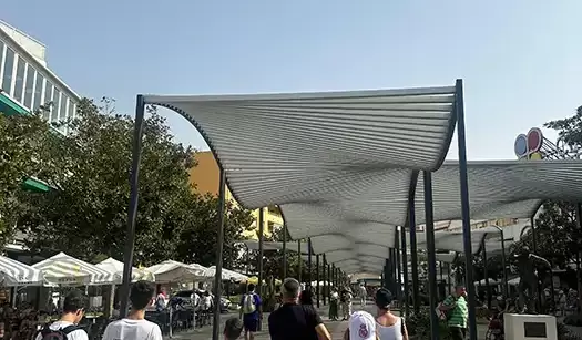 De la Plaja la Churros. Descopera Malaga cu cei mici
